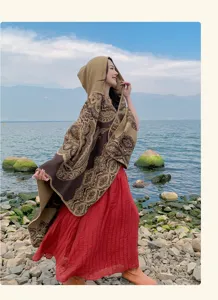 Eleganter Ethno-Stil Kapuzenschal mit Paisleymuster ideal für die Reisefotografie