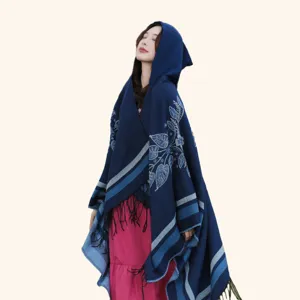 Damen Kapuzenschal im Ethno-Stil mit floraler Stickerei und Quasten für Reisen