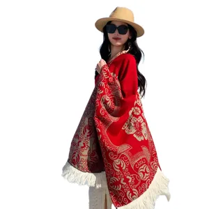 Böhmischer Ethno-Stil roter Jacquard-Quastenponcho für Frauen auf Reisen Mode