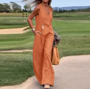 Ensemble décontracté de gilet sans manches orange et pantalon large pour femmes en été.