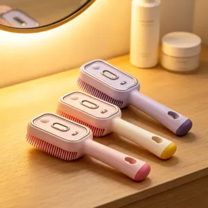 Peigne de Massage pour Soins Capillaires à Vapeur Électrique Masseur de Cuir Chevelu Portable Avec Spray Atomisant Dents en Silicone Outil de Coiffure Quotidien
