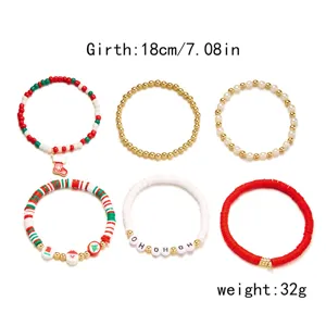 Set di 6 braccialetti natalizi con perline alfabeto e ciondoli festivi