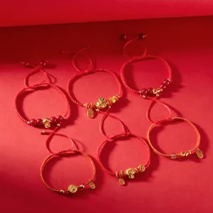 Bracelet Cordon Rouge Année Du Serpent pour Femmes Pendentif Serpent Zodiaque en Alliage Bracelet Perlé Bijoux Cadeau Nouvel An