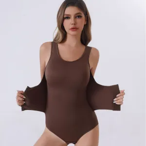 Body modellante marrone da donna, guaina contenitiva pancia piatta con doppia fila di ganci.