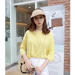 Femme ete paille chapeau viseur soleil vide haut plage exterieur protection anti UV casquette