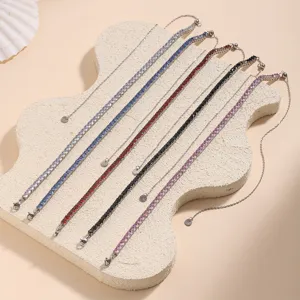 Elegante set di bracciali tennis in zircone in bianco, blu, rosso, nero e rosa