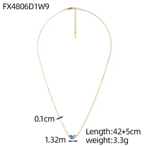 Detailed dimensions of gold heart pendant necklace with length and weight info.