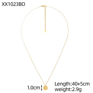 Halskette aus goldenem Titanstahl mit kristallbesetztem Buchstaben O Anhänger Schmuck