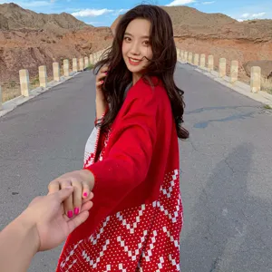 Élégant châle en simili cachemire jacquard rouge pour femme en voyage extérieur