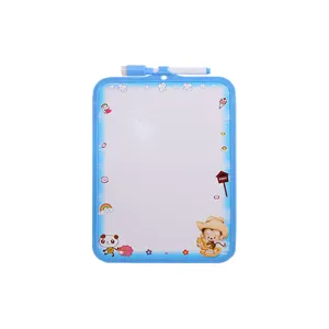 Niedliches Cartoon Mini Whiteboard für Kinder zum Zeichnen mit Stiftset