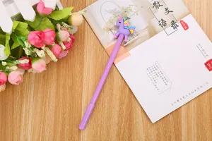 Stylo gel licorne violet mignon avec décoration 3D pour l'école et le travail de bureau
