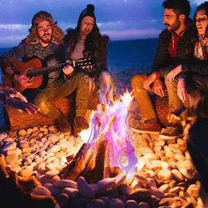 Magisches buntes Flammenpulver fur Outdoor-Camping-Lagerfeuer und Party-Kamin-Dekoration.