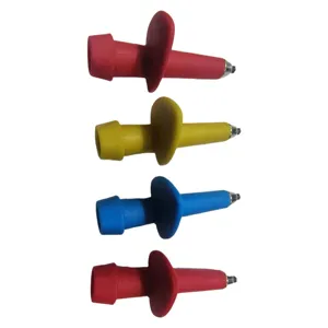 Puntali per bastoncini da trekking con rotelle fango integrate, accessorio escursionismo resistente.