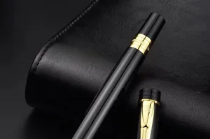 High-end black and gold metal signature pen with a heavy feel, perfect for business office gifts.