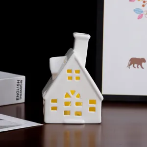 Witte keramische holle huis kandelaar nachtlampje voor huisdecoratie en gezellige sfeerverlichting