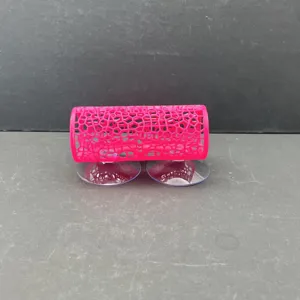 Túnel de malla rosa para pecera con ventosas, detalle de decoración de hábitat para peces betta.