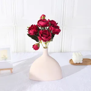 Bouquet de fleurs artificielles pivoines en soie avec vase en céramique pour déco