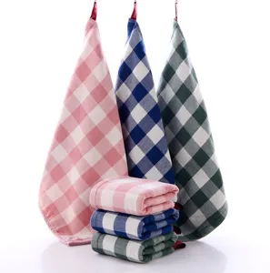 Japanese style soft cotton plaid hand towel absorbent face towel for daily home bathroom use.
