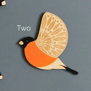 Detailed view of wooden flying bird wall hanging decoration, 3mm thick wooden art piece.