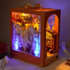 Navidad DIY miniatura casa rincón de libro madera decoración de escena iluminada con luces