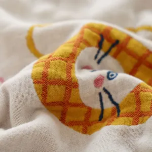 Reine Baumwolle 4-Schicht Gaze Kissenbezug mit süßem Cartoon Tierdruck Makroansicht Hauptbild