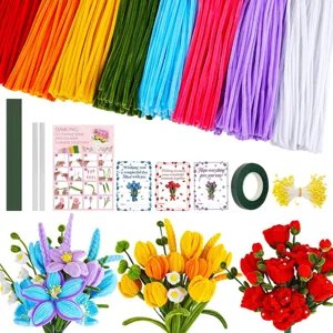 Kit DIY per bouquet di fiori con scovolini, steli colorati, nastro floreale e fiori fatti a mano.