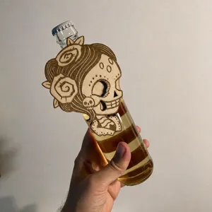 Halloween wooden skull bottle hanging decoration party drink bottle ornament display detail