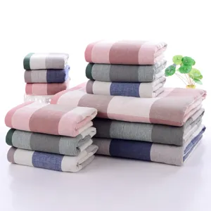 Serviettes de bain à carreaux en gaze de coton douces adultes absorbantes épaissies