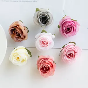 Künstliche Rosenblütenköpfe für DIY Basteln, farbenfrohe Seidenrosen Blumen Dekoration.