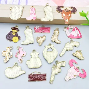 Set aus 20 rosafarbenen Emaille-Charms im Western-Cowboy-Stil für DIY-Schmuckherstellung