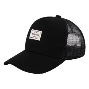 Schwarze Mesh Baseballkappe für Damen und Herren, atmungsaktiver Trucker Hat für Outdoor Sport.