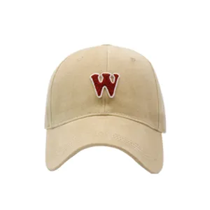 Gorra de béisbol caqui informal para hombre y mujer con parche de letra W roja bordada.