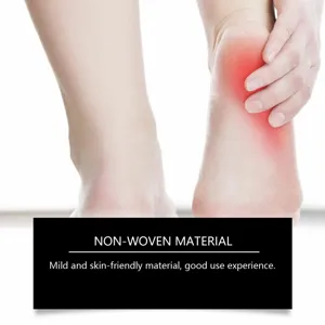 Vue détaillée du patch pour pieds avec matériau non-tissé pour le soin des talons.