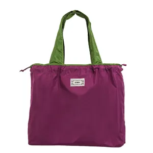 Foldable lightweight tote shopping bag, large capacity travel storage handbag for daily use.