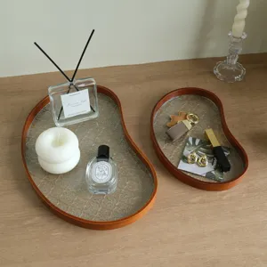 Elegantes bandejas de vidrio con diseño de begonia y marcos de madera maciza para té y hogar