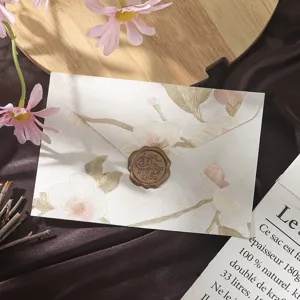Retro floral embossed paper envelope with elegant wax seal letter writing stationery set