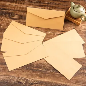 Enveloppes en papier kraft rétro épaissies, papeterie unie vintage pour cartes.