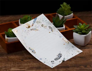 Briefpapier mit Heißprägung, Sternen und Federn für romantische Briefe und Liebesbriefe.