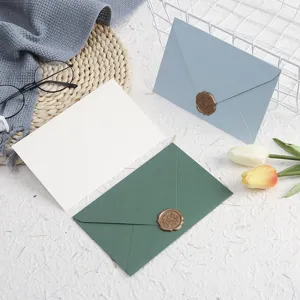 Elegant stationery letter and envelope set with retro wax seal for greeting cards and love letters.