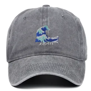 Vorderansicht einer Vintage-Basecap aus gewaschener Baumwolle mit Wellen-Stickerei