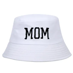 Sombrero de pescador de algodón blanco con bordado MOM negro en el frente.