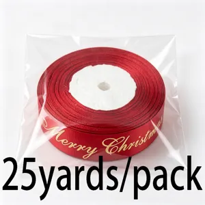 Rotolo di nastro natalizio rosso con stampa dorata Merry Christmas 25 yards per pacco