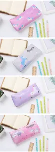 Sammlung von Cartoon Einhorn Federmäppchen in Pastellfarben mit PU-Leder-Finish