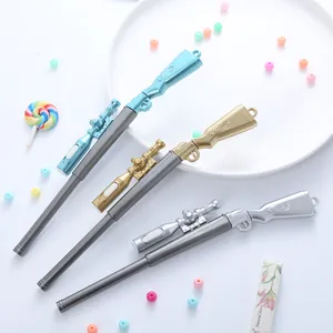 Stylos neutres créatifs en forme de fusil de sniper en bleu, or et argent pour l'école.