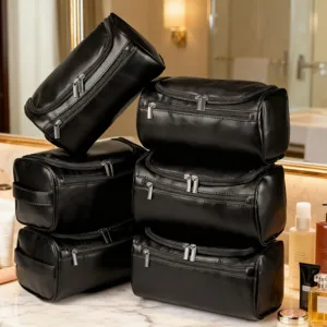 Large capacity high-quality black PU leather men's toiletry bag for waterproof travel.