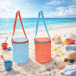 Vista detallada de la bolsa de almacenamiento de juguetes de playa de malla para niños.