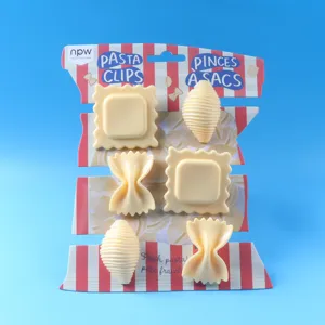 Set van plastic voedselafdichtingsclips in de vorm van pasta voor snackopslag.