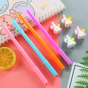 Süße Einhorn-Gelschreiber mit bunten Soft-Cartoon-Aufsätzen für Studenten Geschenk
