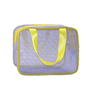 Borsa cosmetica in rete viola con manici gialli, trousse da viaggio per spiaggia ed organizzazione.