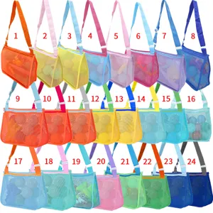 Sac de rangement de jouets de plage en filet pour enfants, sac bandoulière coloré et réglable.